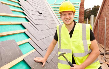 find trusted Glynbrochan roofers in Powys